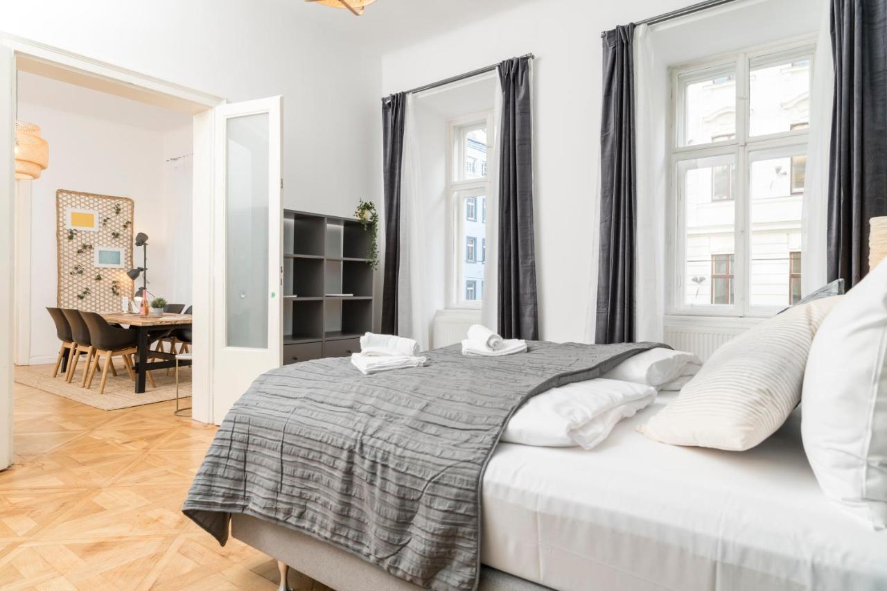 Luxury Suites Mariahilf Wien Exteriör bild