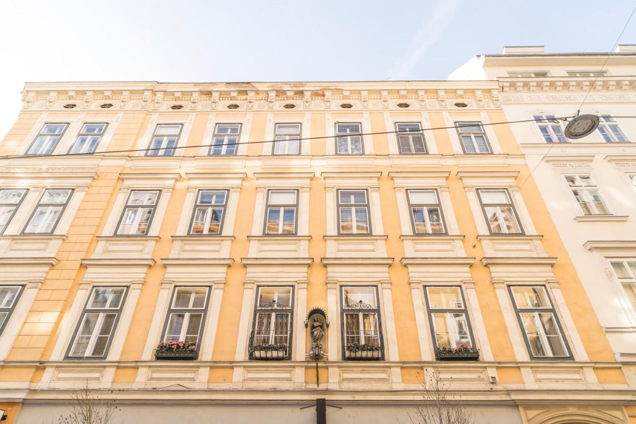 Luxury Suites Mariahilf Wien Exteriör bild